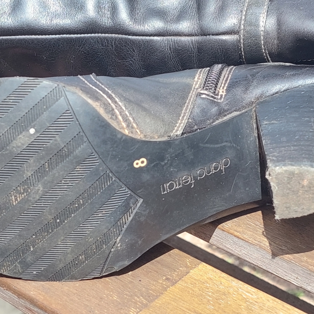 Diana Ferrari calf high black boots. Size 8 - Picture 4 of 6